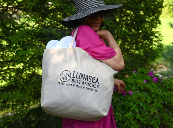 Lunasea Botanicals Shopper