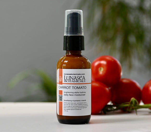 Carrot Tomato Skin Brightening Moisturizer With Fruit Extracts